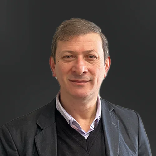 Şener Akçam